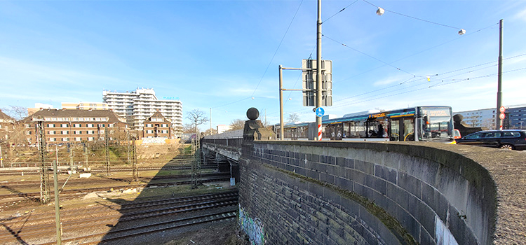 Infos zum Stand der Arbeiten an den Rheinstraßen-Brücke